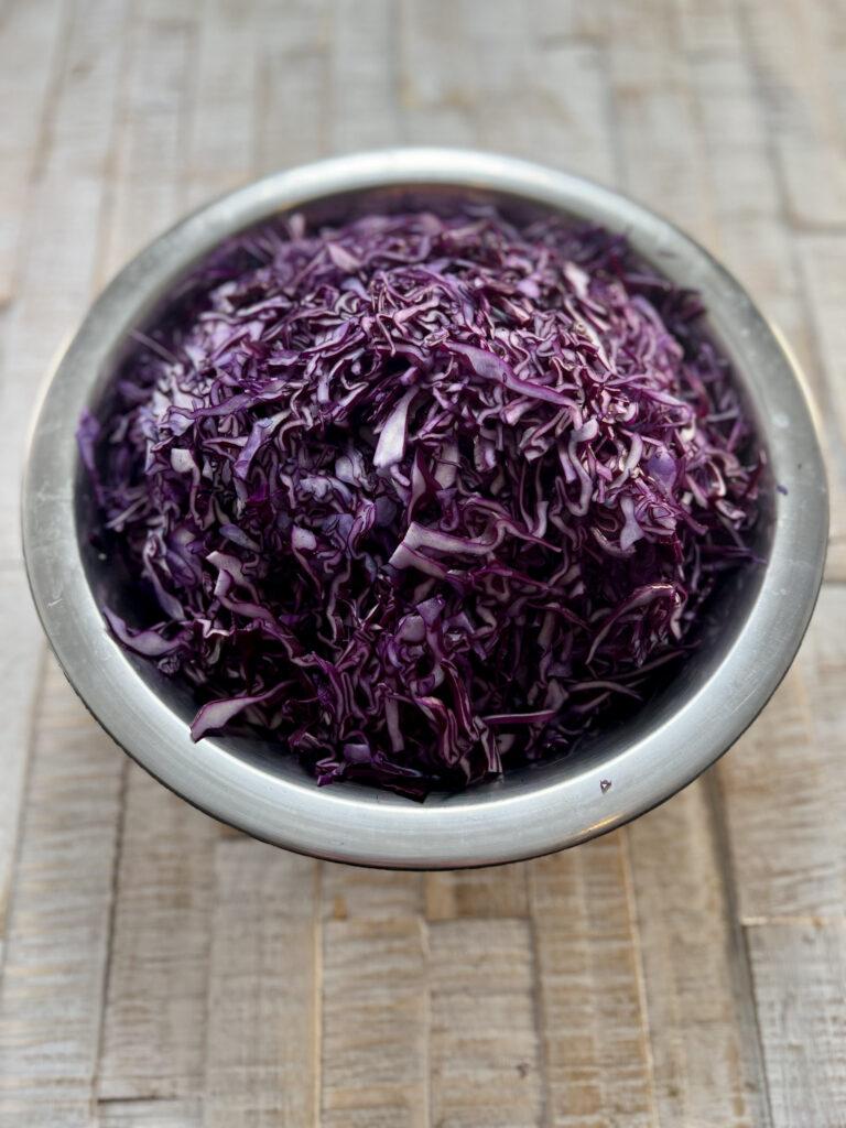 Thinly sliced red cabbage